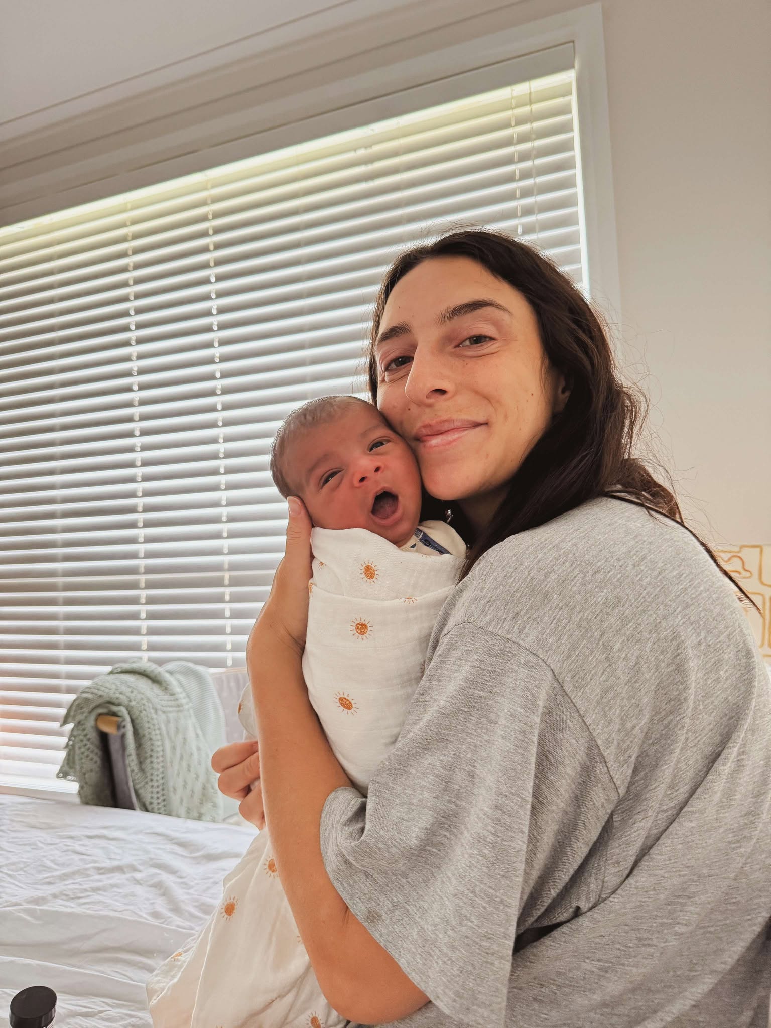 Natural remedies for postpartum hair loss