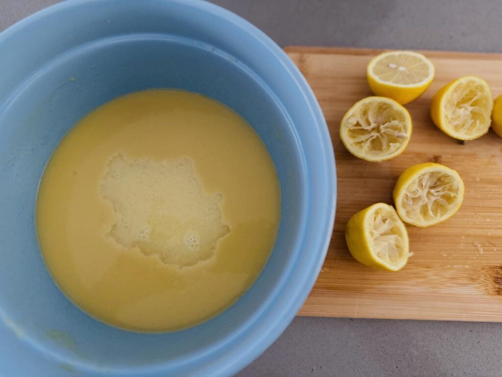 Gluten free lemon yoghurt cake